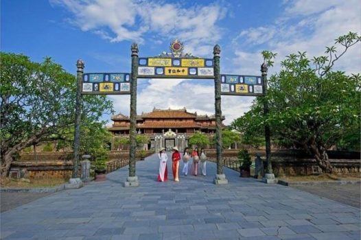 Tour du lịch Đà Nẵng – Huế 1 ngày